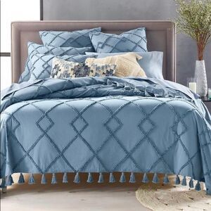 Lucky Brand Diamond Tuft Full/Queen Bed Coverlet